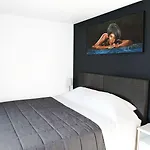 B&B Le Clos Du 살트레스파