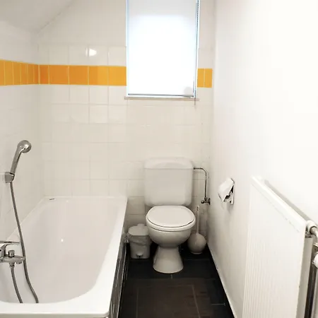 Le Clos Du Nocleg ze śniadaniem 3*