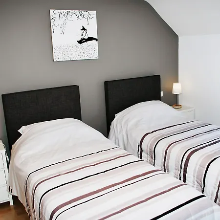 Le Clos Du Bed & Breakfast 3*