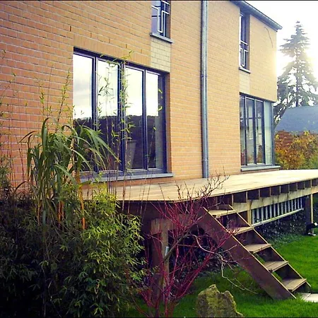 Le Clos Du Bed and breakfast 3*